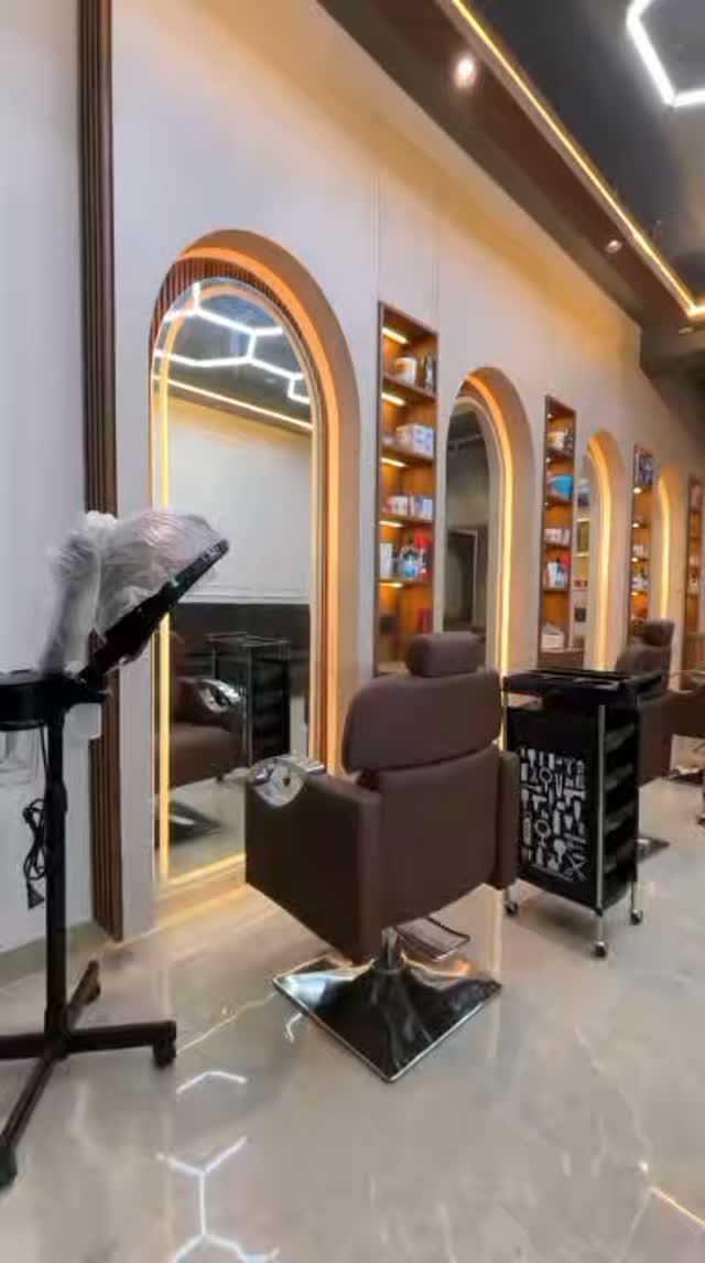 Salon with arched mirror stations